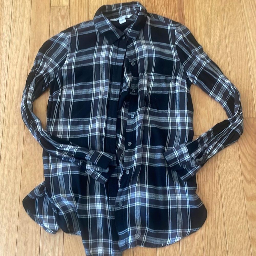 Old navy light weight flannel